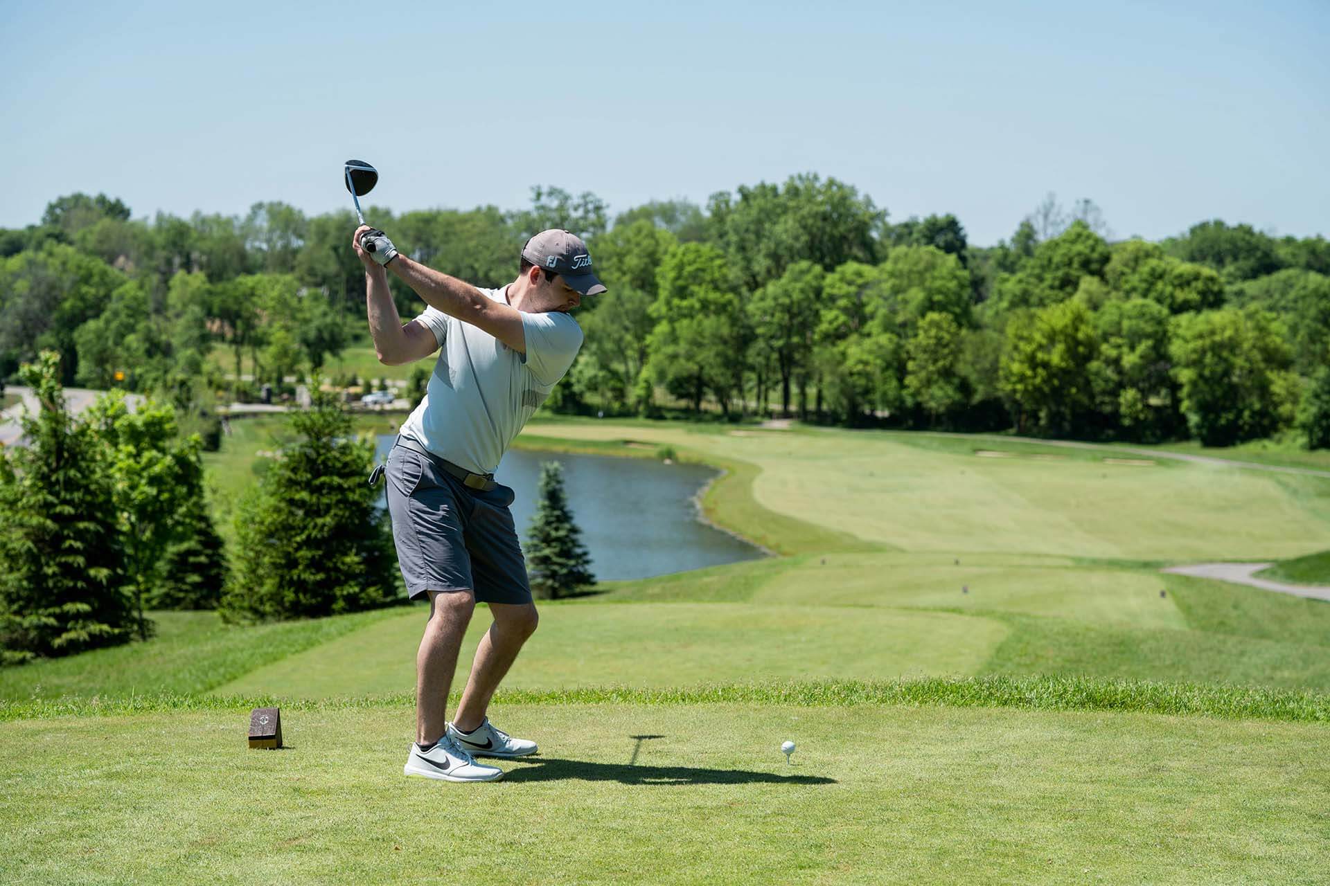 Play golf photo